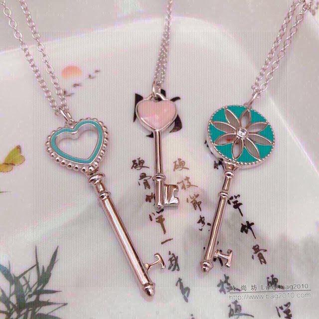 Tiffany純銀飾品 蒂芙尼女士專櫃爆款桃心鑰匙項鏈  zgt1649